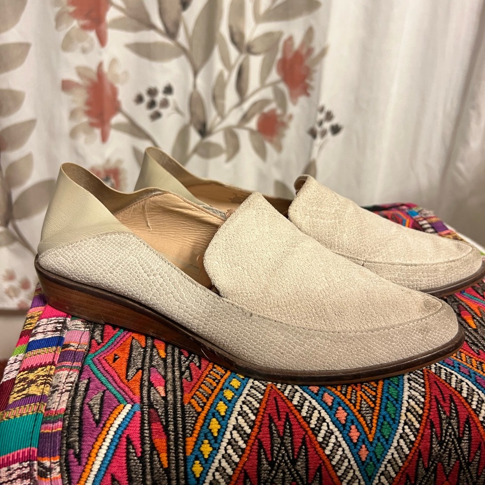 Kelsi Dagger Loafers